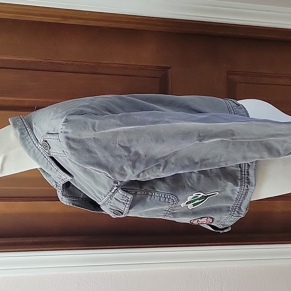 Mossimo Gray Jacket With Patches - image 4